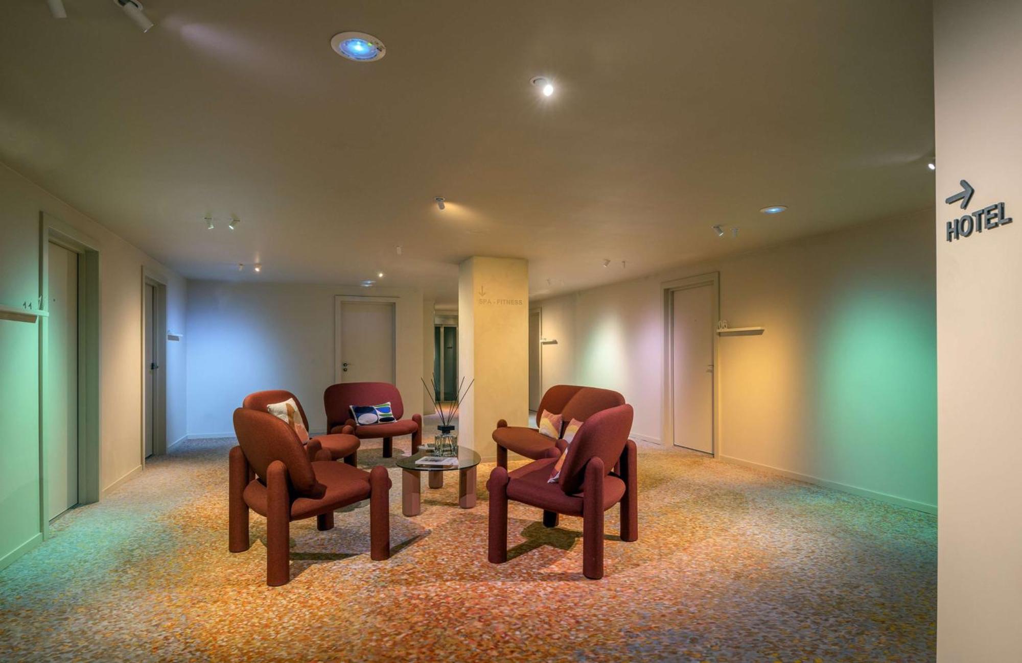 เรดิสัน บลู 1835 โฮเต็ล แอนด์ ทาลัสโซ คานส์ Hotel ภายนอก รูปภาพ