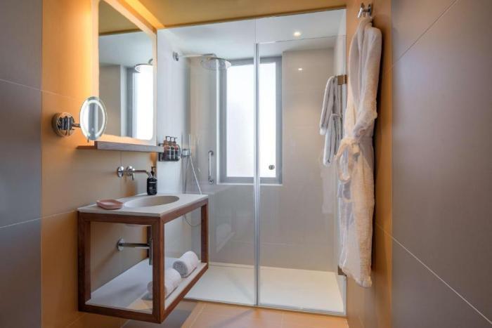 เรดิสัน บลู 1835 โฮเต็ล แอนด์ ทาลัสโซ คานส์ Hotel ห้อง รูปภาพ